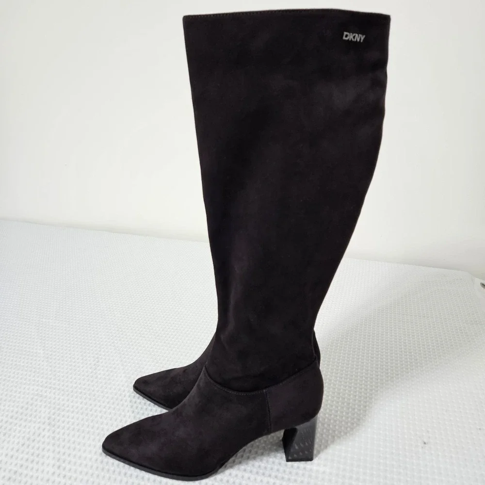 DKNY Womens‎ Knee-High Boots 8 Brown Faux Suede New